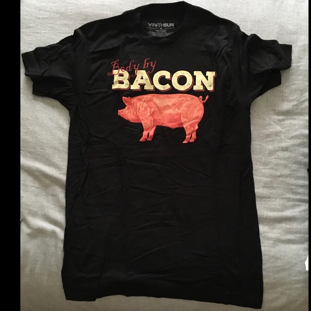NWOT “Body by Bacon” Graphic T